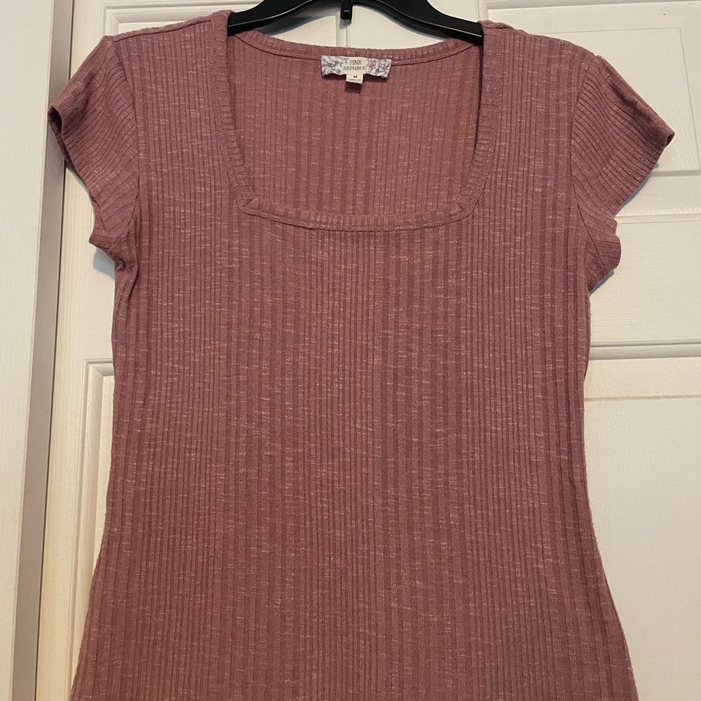 Pink republic top, pink size M